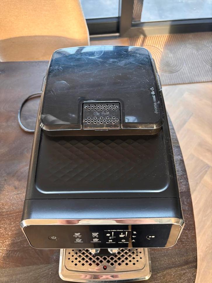 Philips EP2231 bonen koffiemachine met melkopschuimer, Witgoed en Apparatuur, Koffiezetapparaten, Gebruikt, Koffiebonen, Koffiemachine