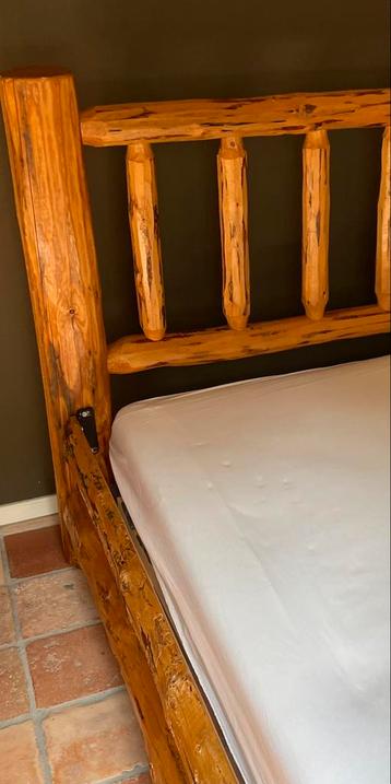 Uniek bedframe (ca. 220x110) beschikbaar voor biedingen