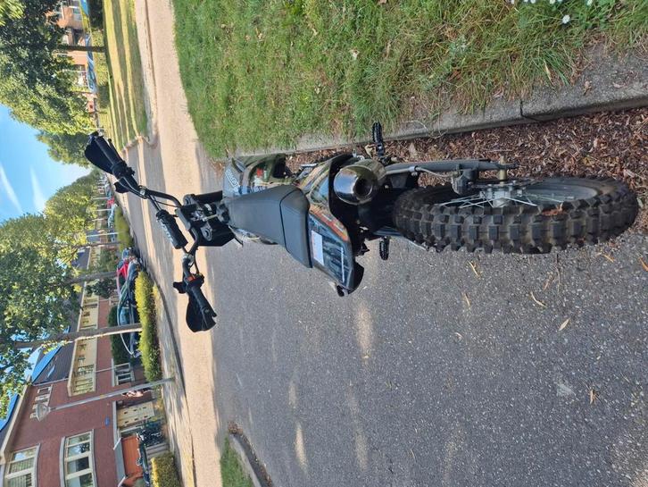250cc gepard (1 KEER OP GEREDEN), Fietsen en Brommers, Brommers | Crossbrommers, Zo goed als nieuw, Overige merken, Ophalen