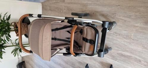 Mutsy kinderwagen, Kinderen en Baby's, Buggy's, Gebruikt, Overige merken, Regenhoes, Voetenzak, Ophalen of Verzenden