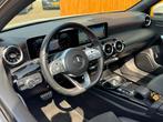 Mercedes-Benz A-klasse 200 AMG Premium Plus Pano Cruise Clim, Gebruikt, 4 cilinders, Bedrijf, 19 km/l