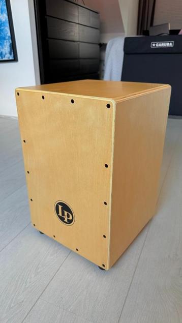 LP A1331 Aspire Cajon + draagtas beschikbaar voor biedingen