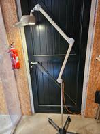 Loeplamp Manicure/Pedicure - Rolstatief & Tafelklem, Huis en Inrichting, Ophalen, Oudere stijl, Gebruikt, 100 tot 150 cm