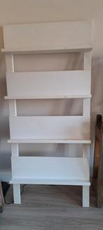 Tijdschriftenrek van Basic Label, Huis en Inrichting, Ophalen, 50 tot 100 cm, Zo goed als nieuw, Minder dan 25 cm