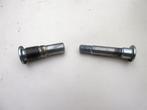 Honda VF750F achterbrugbouten achterbrugbussen VF 750 bouten, Motoren, Ophalen of Verzenden