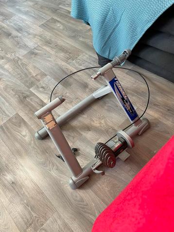 Rollerbank beschikbaar voor biedingen