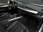 BMW X5 xDrive 30d M Sport PANO, Trekhaak, Grijskenteken, Auto's, Gebruikt, 2993 cc, 258 pk, Wit
