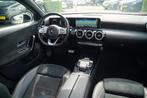 Mercedes-Benz A-klasse 180 AMG Line + SCHUIFDAK / CARPLAY /, 65 €/maand, Gebruikt, 4 cilinders, Wit