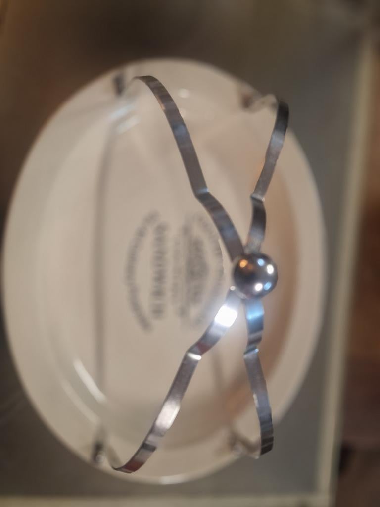 Mooie Country Stoneware Schaal met Handvat, Ophalen, Porselein of Keramiek, Schaal, Rond