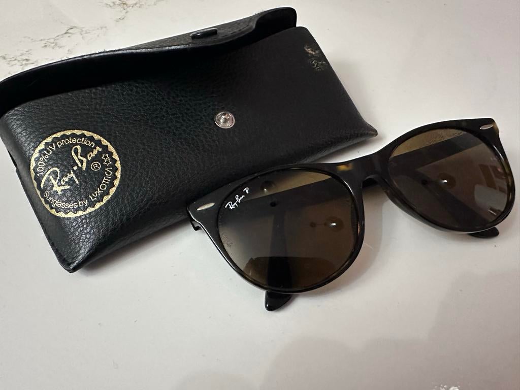 Ray-Ban Polarized Sunglasses Tortoiseshell with OriginalCase, Sieraden, Tassen en Uiterlijk, Zonnebrillen en Brillen | Dames, Zo goed als nieuw