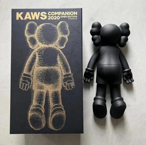 KAWS “FACE DOWN COMPANION” designer toy (Open Edition) 2020, Verzamelen, Poppetjes en Figuurtjes, Nieuw, Verzenden