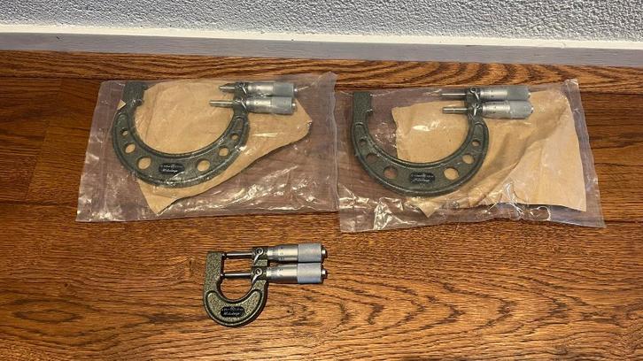 Mitutoyo twee spindels micrometer schroefmaat 0-25 75-100mm, Doe-het-zelf en Verbouw, Meetapparatuur, Zo goed als nieuw, Afstand