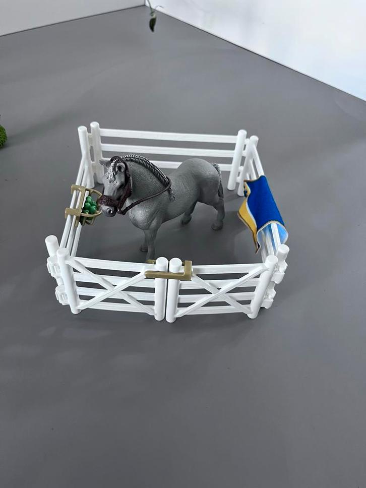 Schleich Paardenshow met Accessoires, Kinderen en Baby's, Speelgoed | Overig, Zo goed als nieuw, Jongen of Meisje, Ophalen of Verzenden