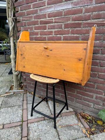 Vintage Hangend Grenen Secretaire - Klein Bureau beschikbaar voor biedingen