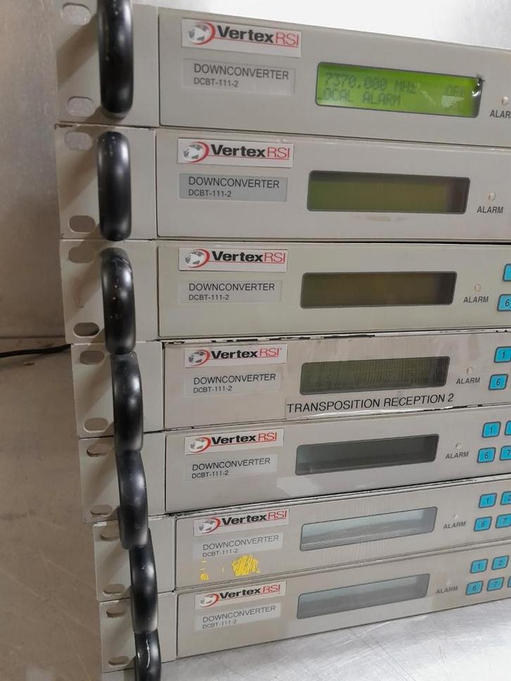 Vertex RSI down converter DCBT-111-2 Digital Tracking C-Band, Telecommunicatie, Zenders en Ontvangers, Zo goed als nieuw, Ontvanger