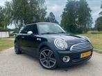 Mini 1.6 ONE 2010 Airco Nw Apk, Auto's, Voorwielaandrijving, 4 cilinders, 4 stoelen, Zwart
