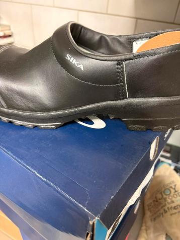 Sika klompen comfort maat 44 beschikbaar voor biedingen