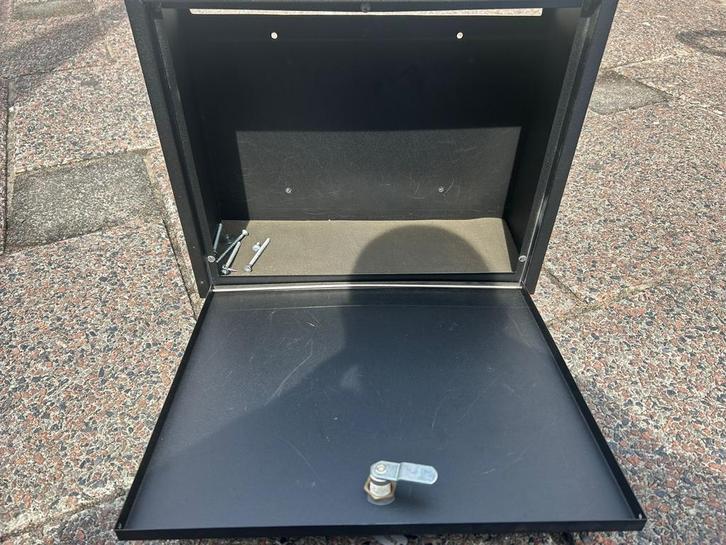 Brievenbus, Tuin en Terras, Brievenbussen, Zo goed als nieuw, Wandbrievenbus, IJzer, Ophalen of Verzenden