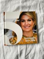Koningin Máxima boek - 5 jaar, Verzamelen, Ophalen of Verzenden, Zo goed als nieuw, Nederland, Tijdschrift of Boek