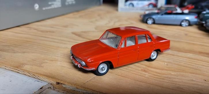Dinky Toys BMW 1500, Hobby en Vrije tijd, Modelauto's | 1:43, Zo goed als nieuw, Ophalen of Verzenden