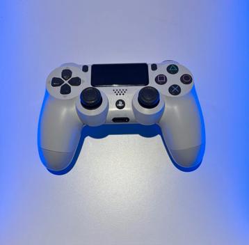 PlayStation 4 controller  beschikbaar voor biedingen