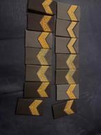 Militaire korperaal rangonderscheidingstekens, Verzamelen, Ophalen of Verzenden, Overige soorten, Overige gebieden, Embleem of Badge