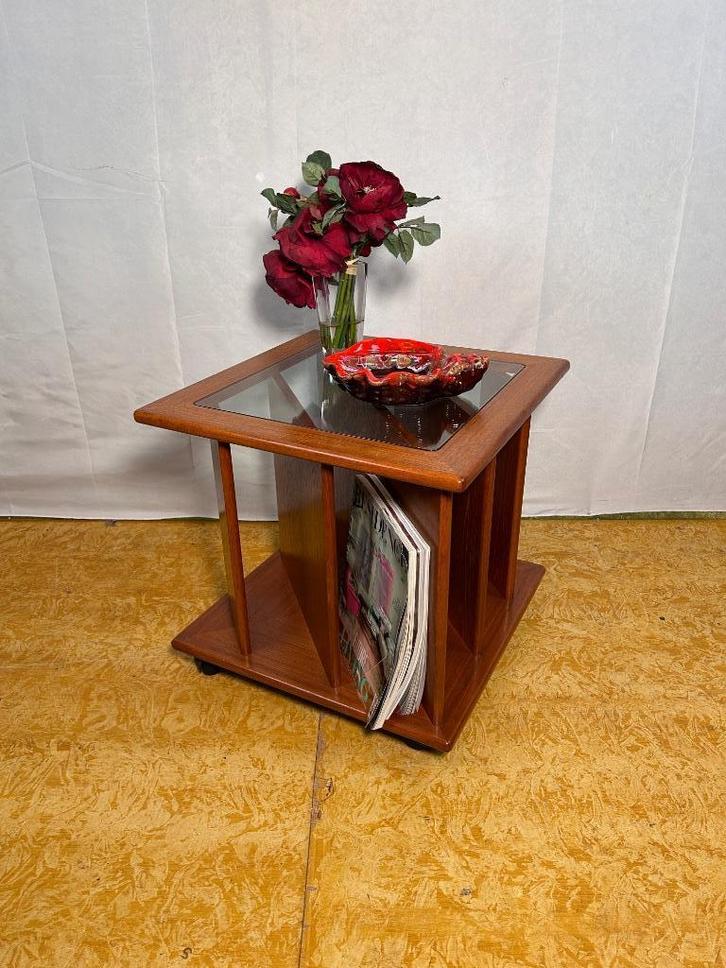 Gratis bezorging! Mid Century retro vintage teak salon tafel, Huis en Inrichting, Tafels | Salontafels, Gebruikt, Minder dan 50 cm