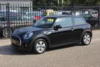 Mini Mini 1.5 Cooper, Navigatie, 136PK!, Voorwielaandrijving, Gebruikt, 4 stoelen, Origineel Nederlands