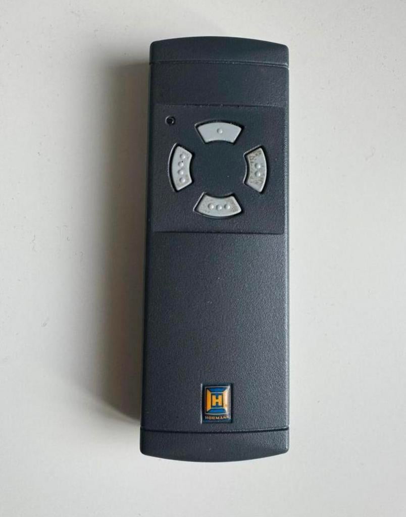 Originele Hormann afstandsbediening, model HS4-40, Ophalen, Garagedeur, Zo goed als nieuw, 120 cm of meer