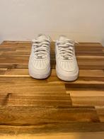 Witte Nike Air Force 1 - Maat 42, Kleding | Heren, Schoenen, Ophalen of Verzenden, Zo goed als nieuw, Wit, Sneakers of Gympen