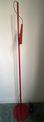 Foscarini staandelamp Magneto rood zeer goede staat, Huis en Inrichting, Lampen | Vloerlampen, 100 tot 150 cm, Design, Ophalen of Verzenden
