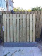2 grenen schuttingen met betonnen onderrand en beslag, Tuin en Terras, Schuttingen, Ophalen