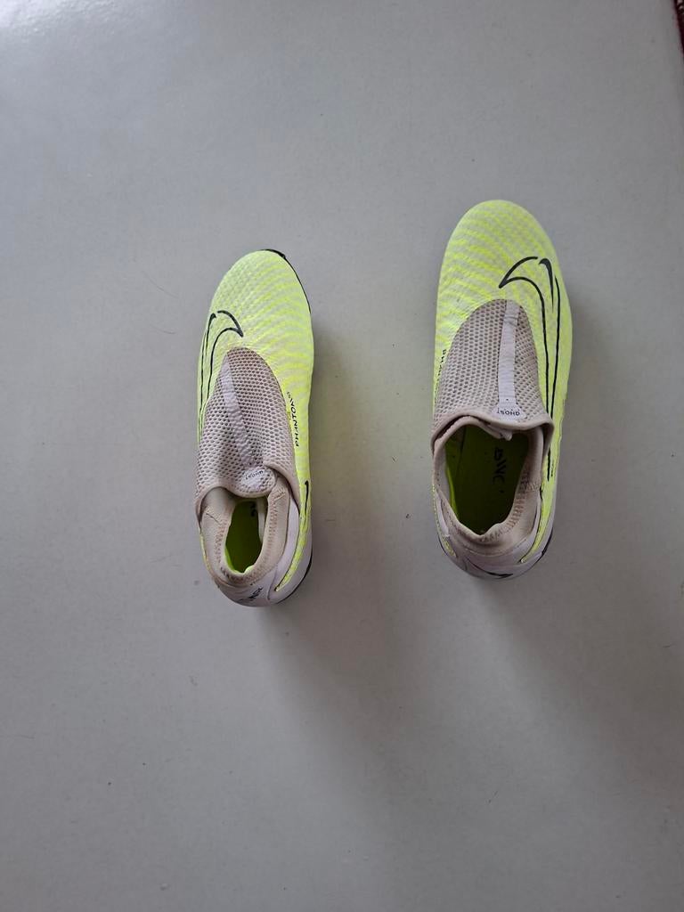 Nike Voetbalschoenen - Zo goed als nieuw!, Overige kleuren, Sportschoenen, Nike, Ophalen of Verzenden