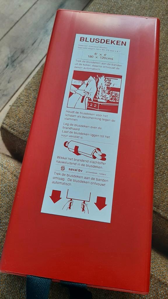 Saval Blusdeken, Huis en Inrichting, Brandblussers en Brandkasten, Zo goed als nieuw, Ophalen of Verzenden