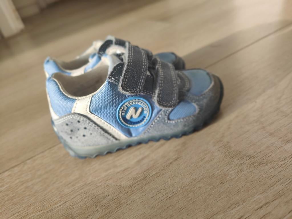 Naturino kinderschoentjes maat 20, Schoentjes, Jongetje of Meisje, Ophalen of Verzenden, Zo goed als nieuw