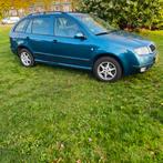 Skoda fabia combi 1.4-16v Ambiente, Auto's, Skoda, Voorwielaandrijving, 74 pk, 4 cilinders, Blauw