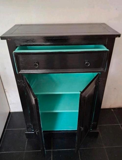 Zwart hoogglans meidenkast met legplanken en lade. H:125 cm, Huis en Inrichting, Kasten | Overige, Zo goed als nieuw, Ophalen