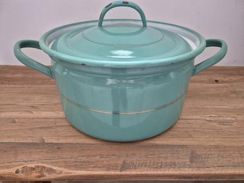 Emaille pan mint groen 26 cm., Antiek en Kunst, Antiek | Emaille, Ophalen of Verzenden