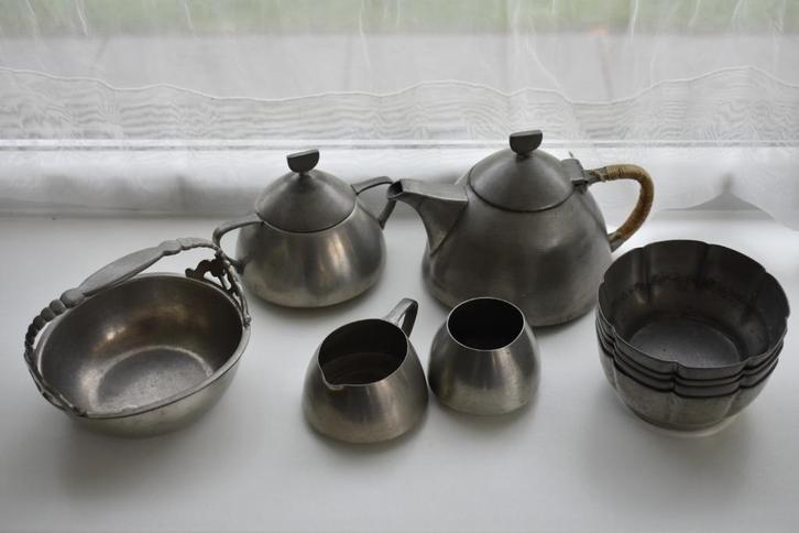 Gerotin tin schalen servies Georg Nilsson Chris van der Hoef, Antiek en Kunst, Antiek | Tin, Ophalen of Verzenden