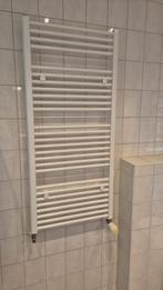 handdoek radiator voor in de badkamer, Ophalen, Hoog rendement (Hr), Radiator, Zo goed als nieuw