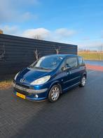 Peugeot 1007 1.4 2005 Blauw, Voorwielaandrijving, 1360 cc, 4 cilinders, 49 €/maand
