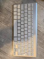 Apple model A1314, Computers en Software, Toetsenborden, Ophalen of Verzenden, Zo goed als nieuw