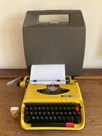 Gele Brother 440TR typemachine vintage retro geel glanzend, Diversen, Typemachines, Ophalen of Verzenden, Zo goed als nieuw