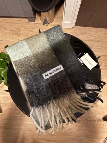 Acne studio's sjaal munt, grijs, bruin, wit, zwart, beige, c beschikbaar voor biedingen