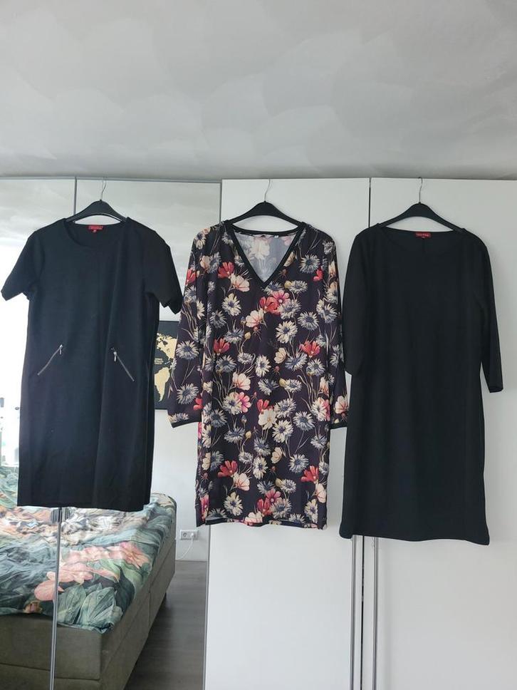 Jurk / jurken maat 40 zwart, Kleding | Dames, Jurken, Zo goed als nieuw, Maat 38/40 (M), Zwart, Boven de knie, Ophalen of Verzenden