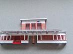 Engels Art Deco stationsgebouw HO/OO halfrelief Bachmann, Hobby en Vrije tijd, Modeltreinen | H0, Ophalen of Verzenden, Zo goed als nieuw