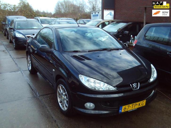 Peugeot 206 CC 1.6-16V airco elek pak nap apk, Auto's, Peugeot, Te koop, ABS, Airbags, Boordcomputer, Centrale vergrendeling, Elektrische buitenspiegels