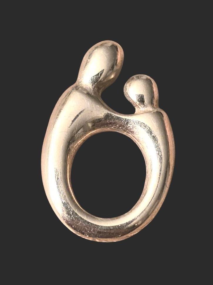 14 k gouden M ' Amour Hanger liefde tussen moeder & Kind, Sieraden, Tassen en Uiterlijk, Kettinghangers, Zo goed als nieuw, Goud