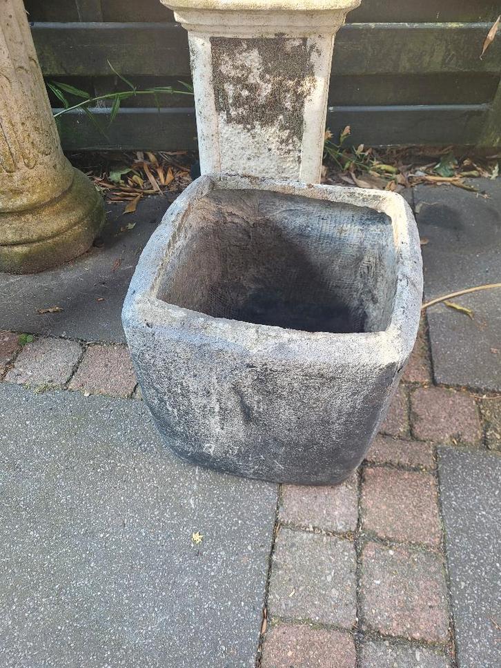 Winterharde bloembak, Tuin en Terras, Bloembakken en Plantenbakken, Gebruikt, Steen, Balkon, Tuin, Minder dan 30 cm, Minder dan 60 cm