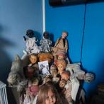 Grote collectie poppen i.v.m. overlijden. Gaat weg in 1 koop, Ophalen